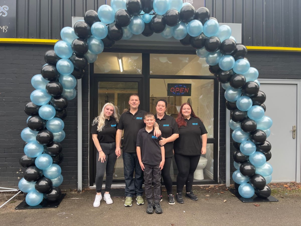 holywell bathrooms showroom